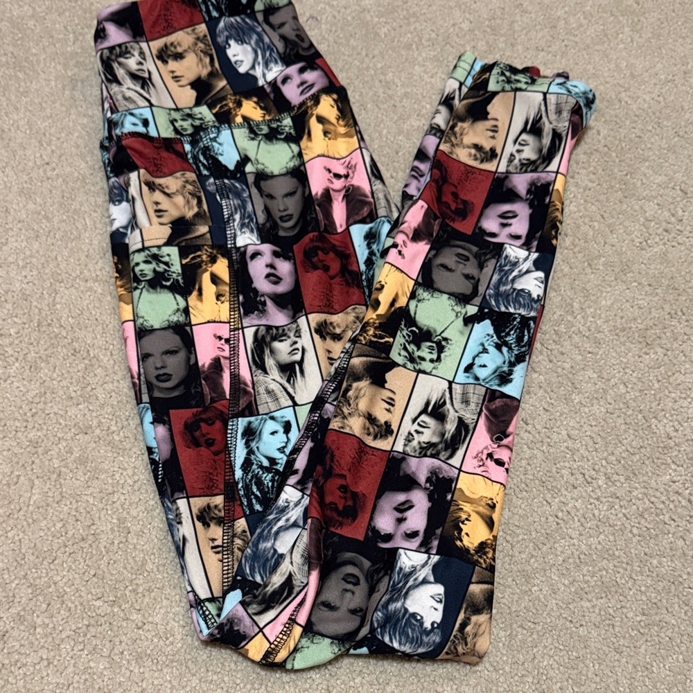 Colorful Graphic TSwift Leggings